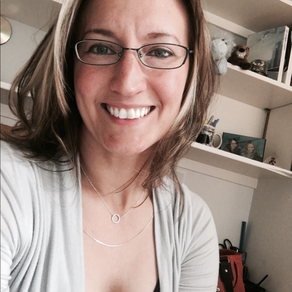 Meet your Posher, Kristy πΏ - Picture 3 of 6